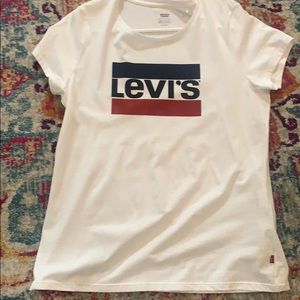 White Levi T-shirt